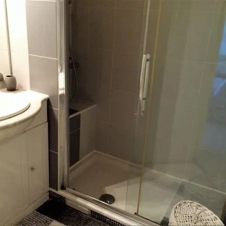 Acces Direct Pour Ce Superbe T2 Moderne Et Fonctionnel - 6fr325 Daire Saint-Cyprien (Pyrenees-Orientales)